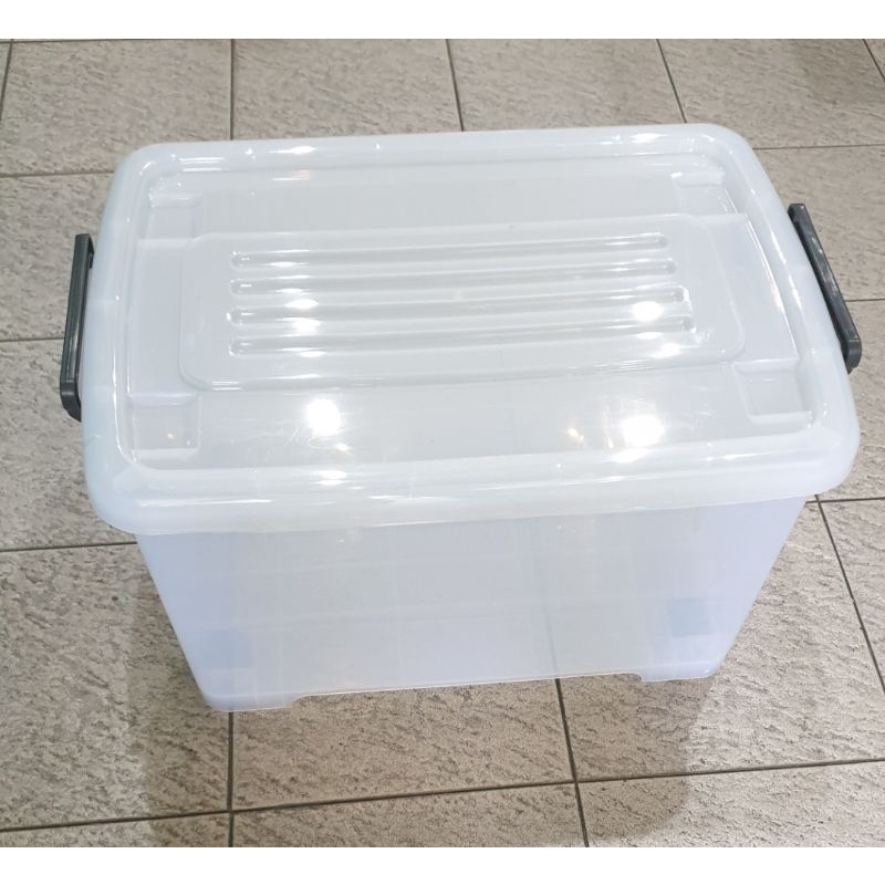 Box Container Transparan 45 Liter Sky CB 45 Multiclub Kotak Penyimpanan Bening Rak Baju Pakaian Sepa