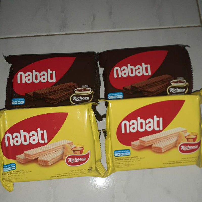 

nabati wafer isi 4 pcs