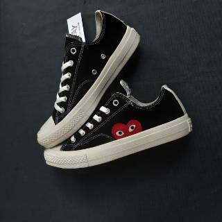 SEPATU CONVERSE PLAY CDG BLACK WHITE MADE IN VIETNAM