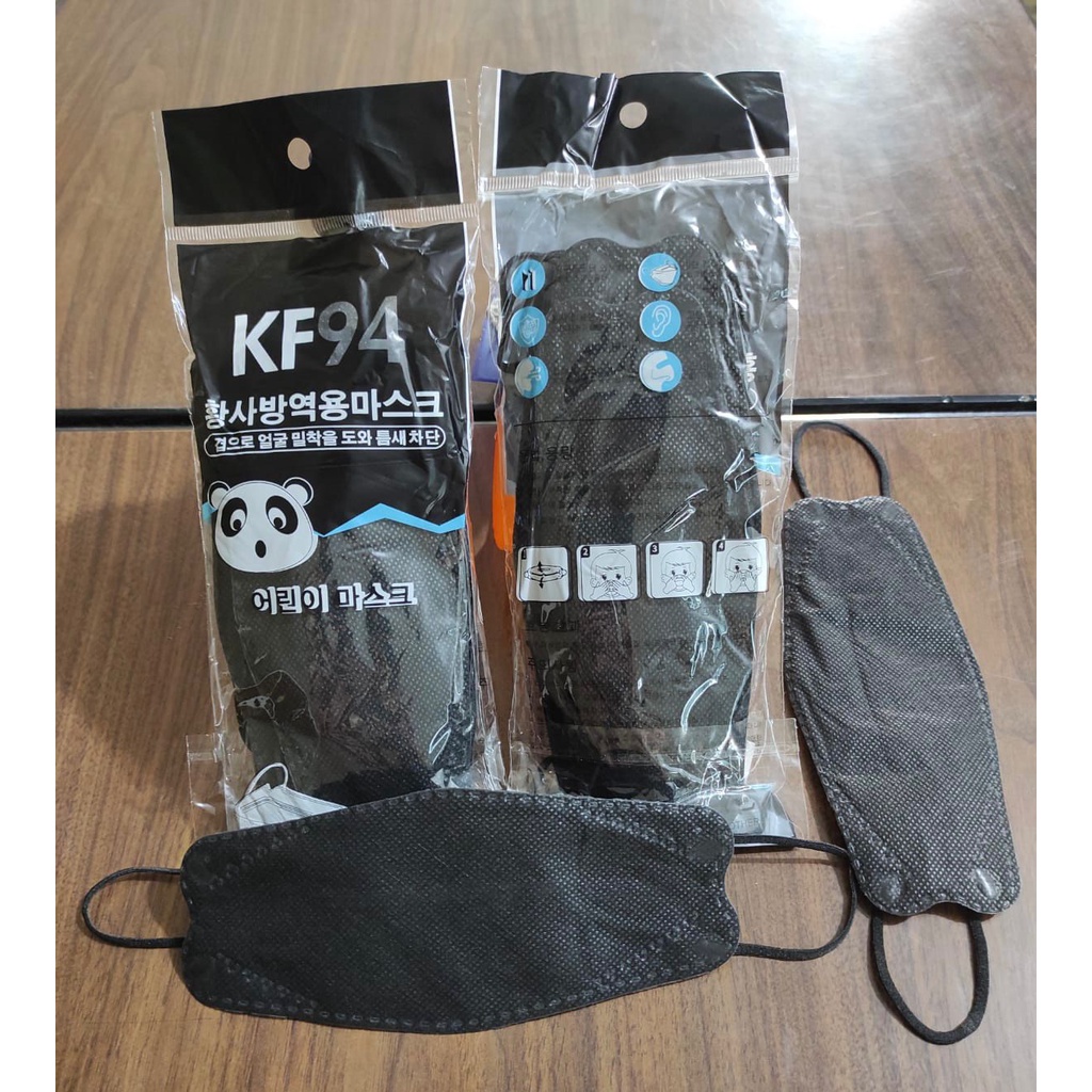 MASKER ANAK KF94 KOREA PAC OPP 4PLY  ISI 10 HITAM /PUTIH POLOS