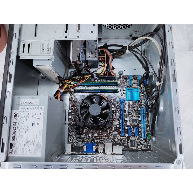 Pc Asus Essentio Cm6730 Tower Core i3 Gen 2 Ram 4 GB DDR3 HDD 500 GB Bergaransi