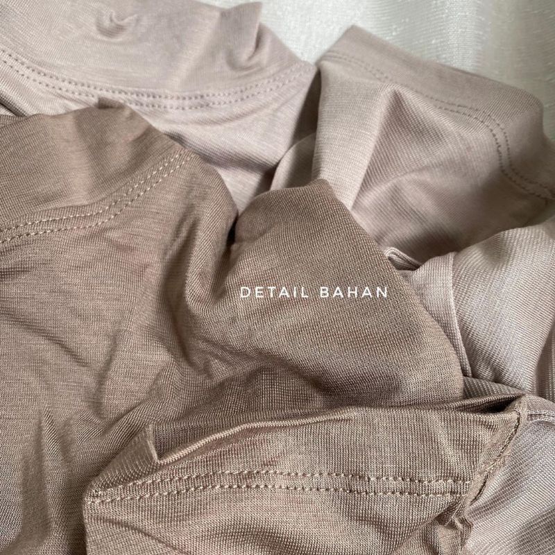 Manset Basic Turtle Neck Bahan Kaos Rayon Premium Manset UNIQLO,Manset