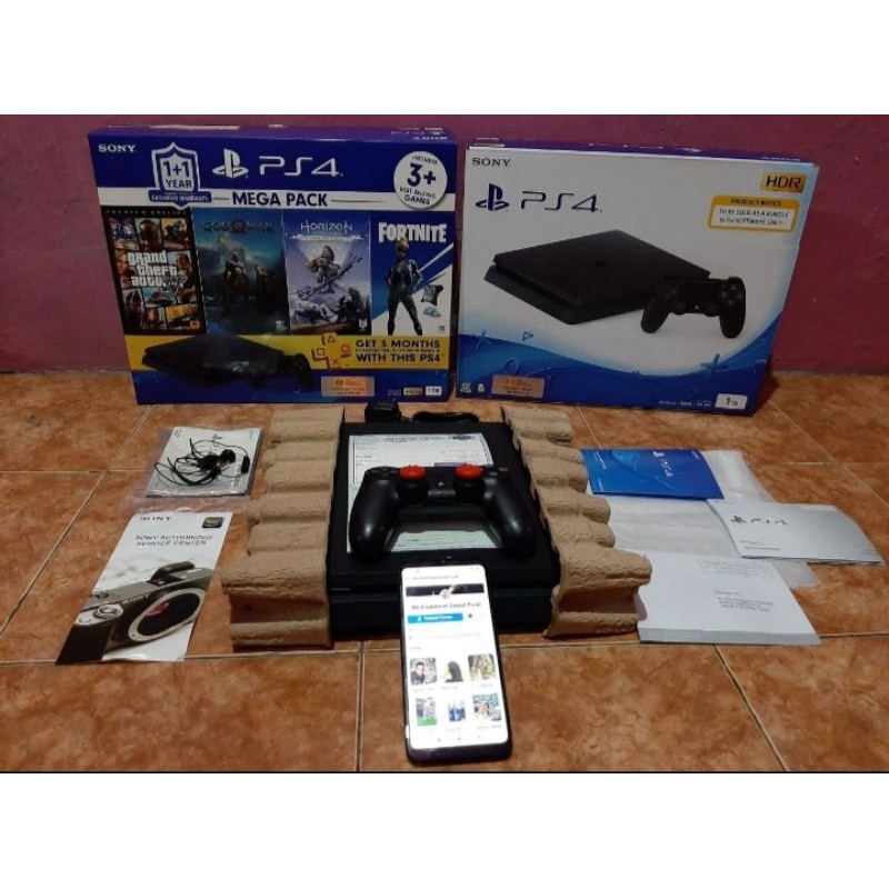 PS4 slim budle megapack 2 like new