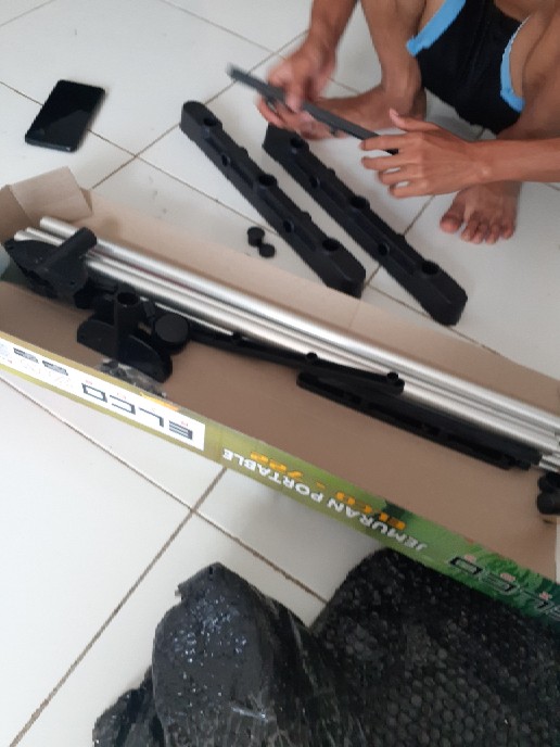 Pisau Apel