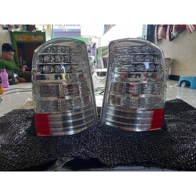 stoplamp lampu belakang Albino Toyota Wish