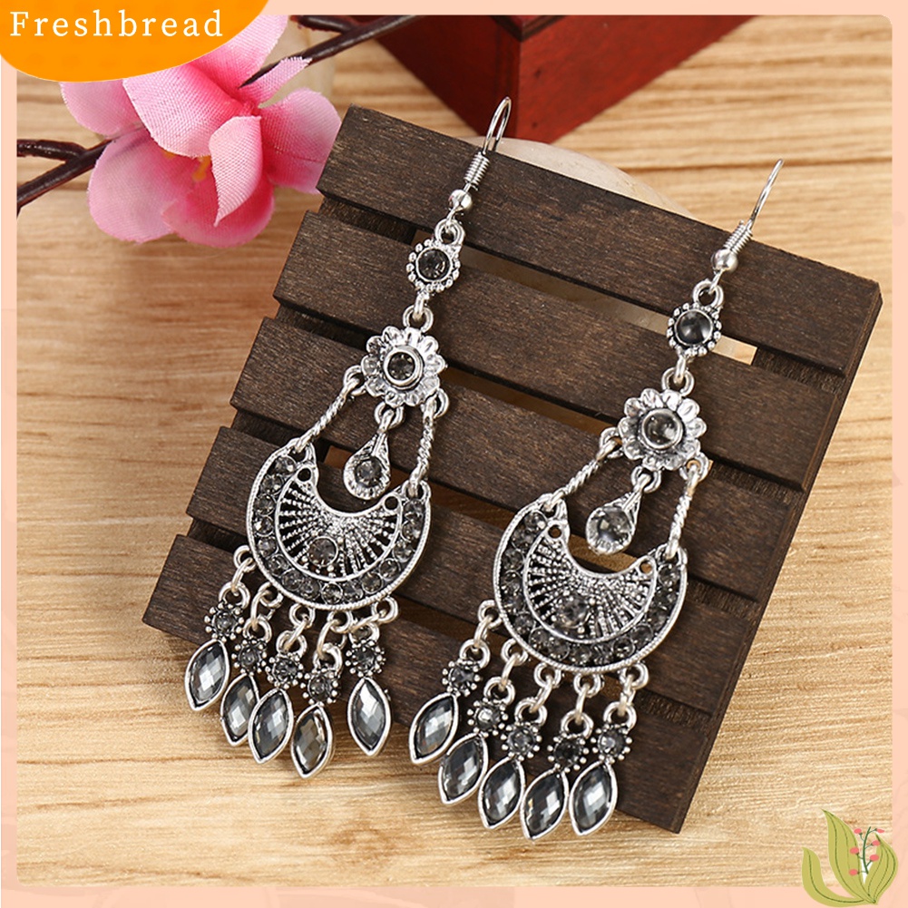 Fresh| Anting Kait Gantung Wanita Desain Bulan Sabitrumbai Panjang Hias Berlian Imitasi Gaya Bohemian Untuk Hadiah