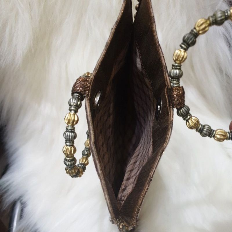 DOMPET ETNIK PRELOVED