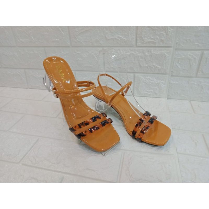 zara sendal sepatu hak kaca