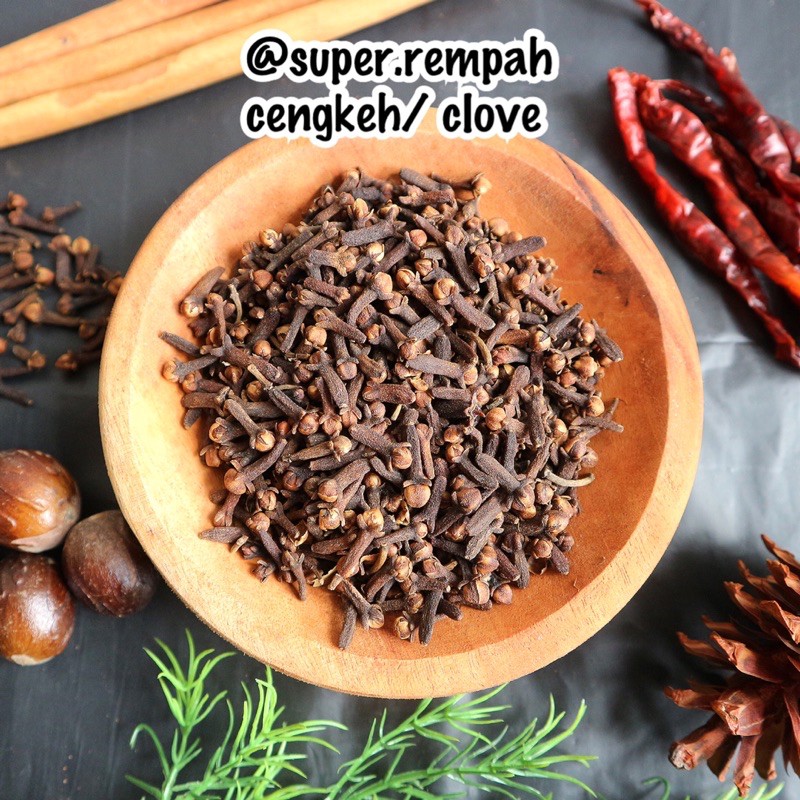 

Cengkeh Kering Kualitas Super 1000 gram atau 1 kg Obat Herbal dan Bumbu Masak