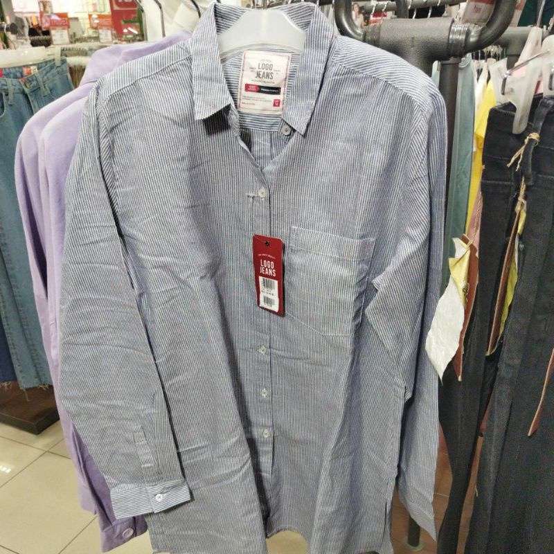 kemeja logo jeans