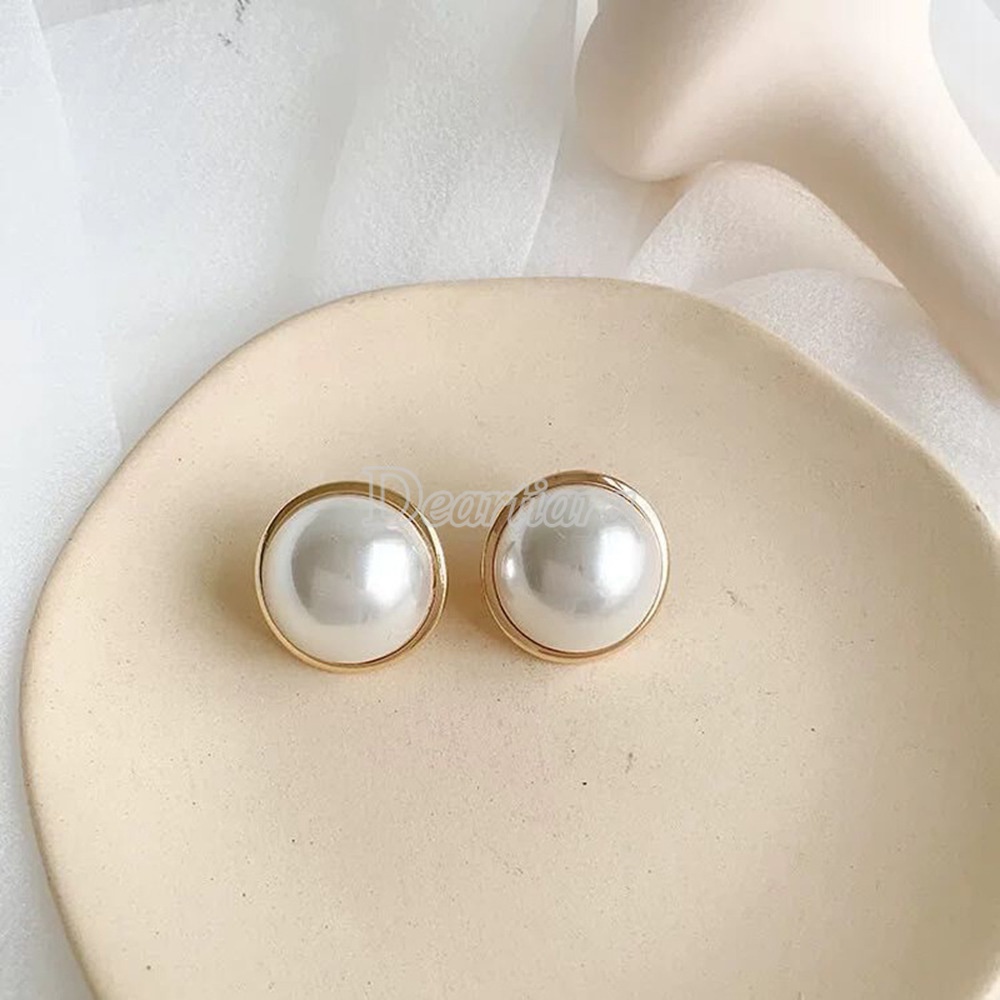 Anting Stud Bentuk Bulat Aksen Mutiara Gaya Vintage Untuk Aksesoris Pengantin