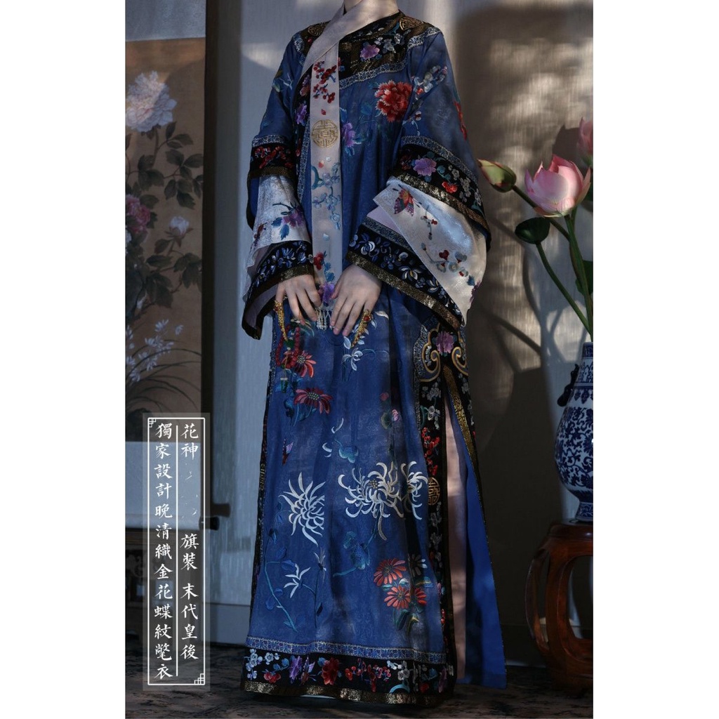 The last empress's cloak in spring 2022 new replica disc buckle placket high-end imitation embroider