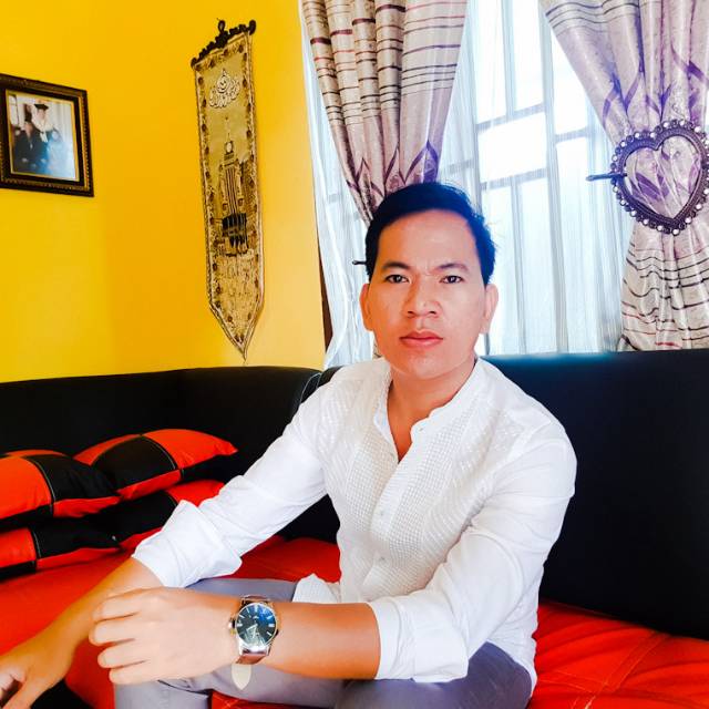 abay180493