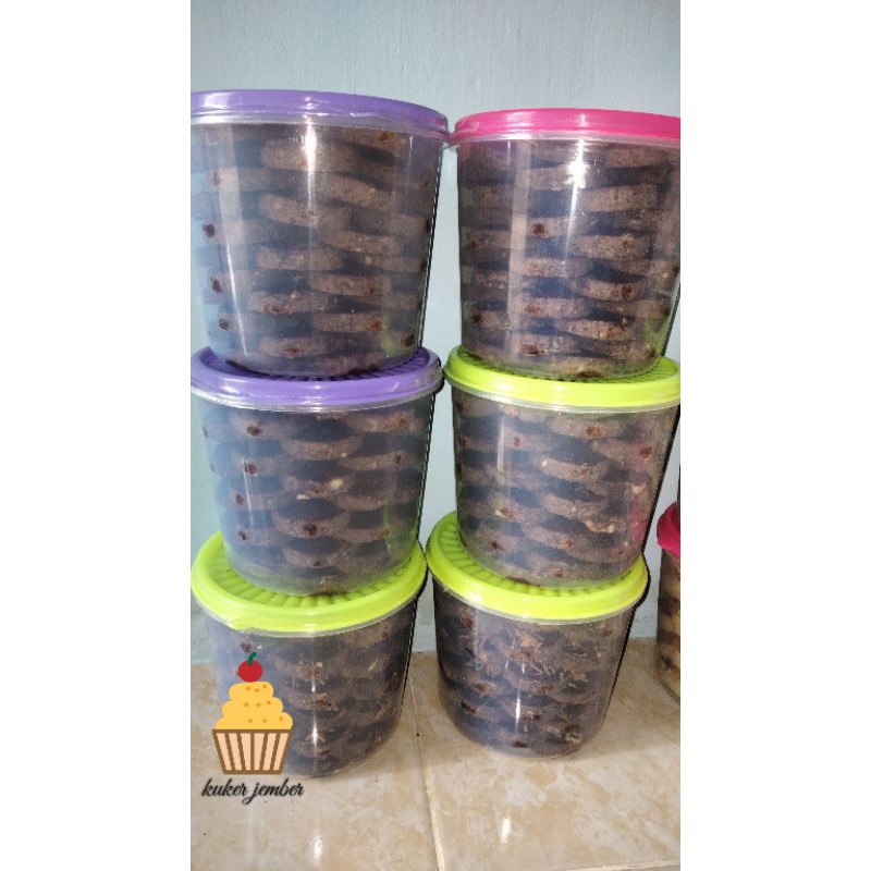 kue kacang coklat 1kg , kue kacang jember