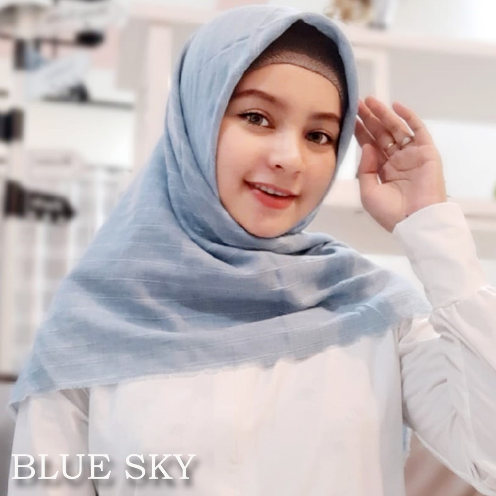 KERUDUNG VOAL + SQUARE FIOLLA BLUE SKY + HIJAB SEGIEMPAT + HIJAB