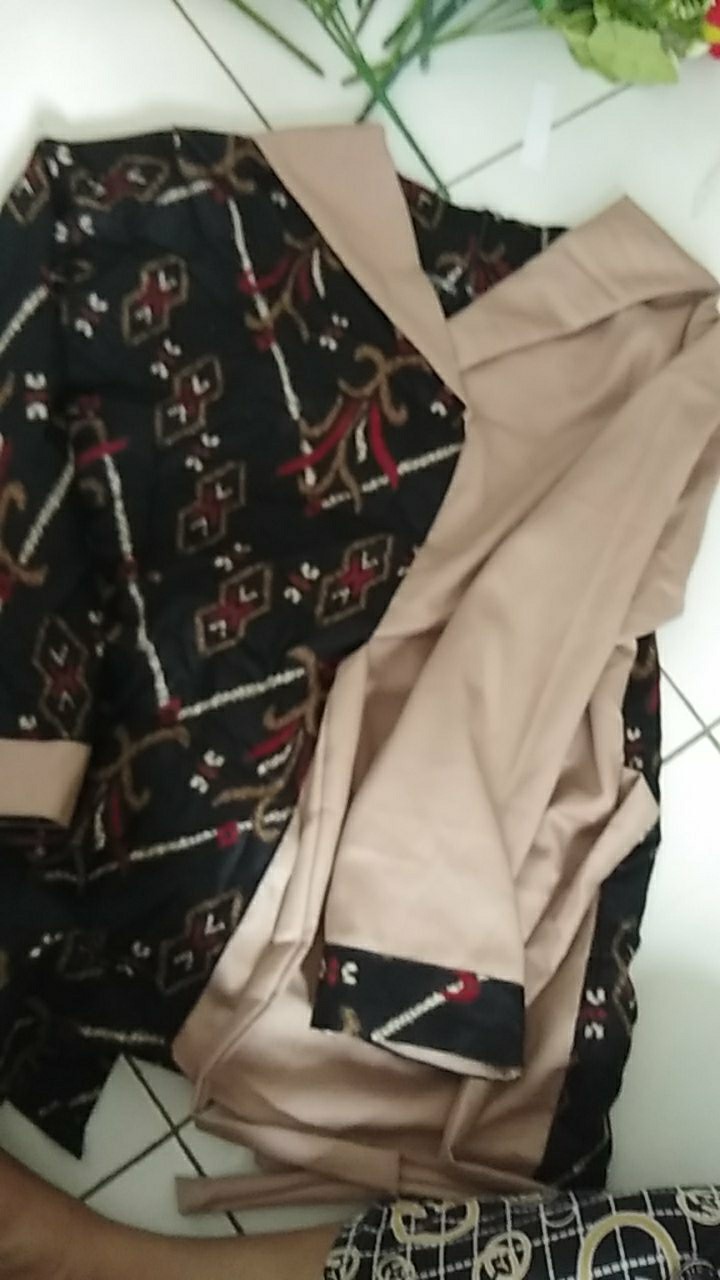 Atasan Batik Dolby Dolbi Dobby Doby Tenun Sutra Tulis Halus Katun Atbm Baron ,sarombit Atasan