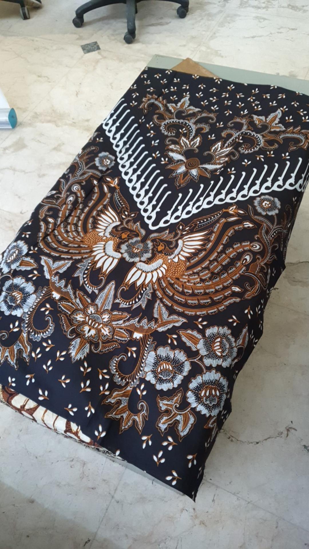 Kain Batik Solo Motif Manuk Parang Terta Teja