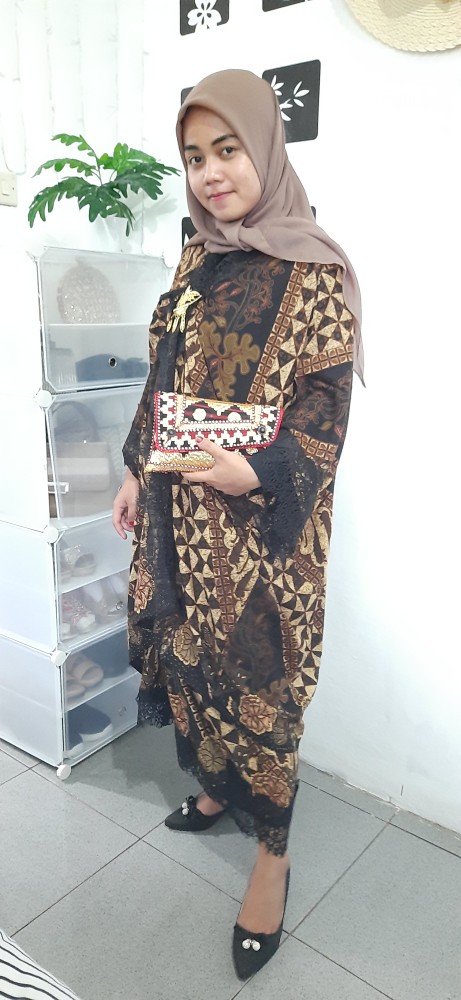 [sale!] Djenar Setelan Kaftan Batik Wanita || Baju Batik Kondangan || Batik Solo Bahan Katun Halus