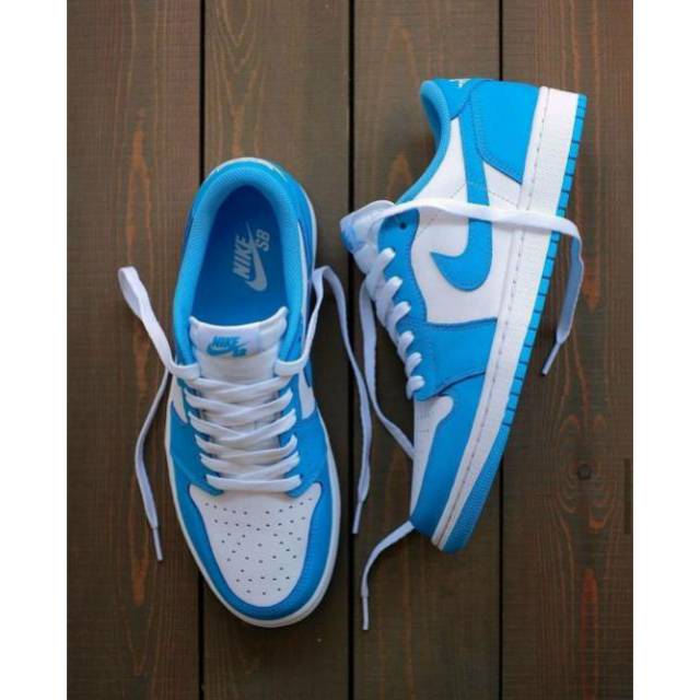 nike jordan 1 low sb unc