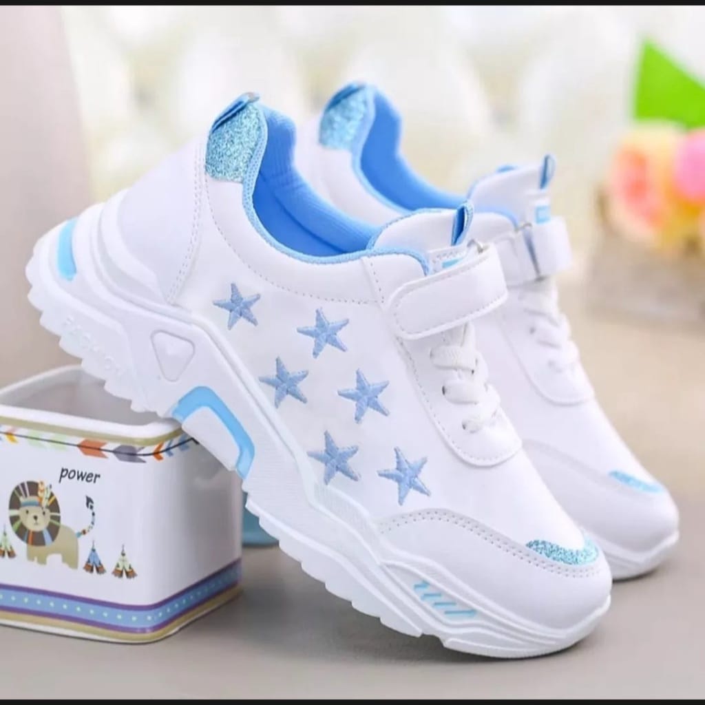 Sepatu Sneakers Anak Perempuan Motif Bintang Bintang Biru