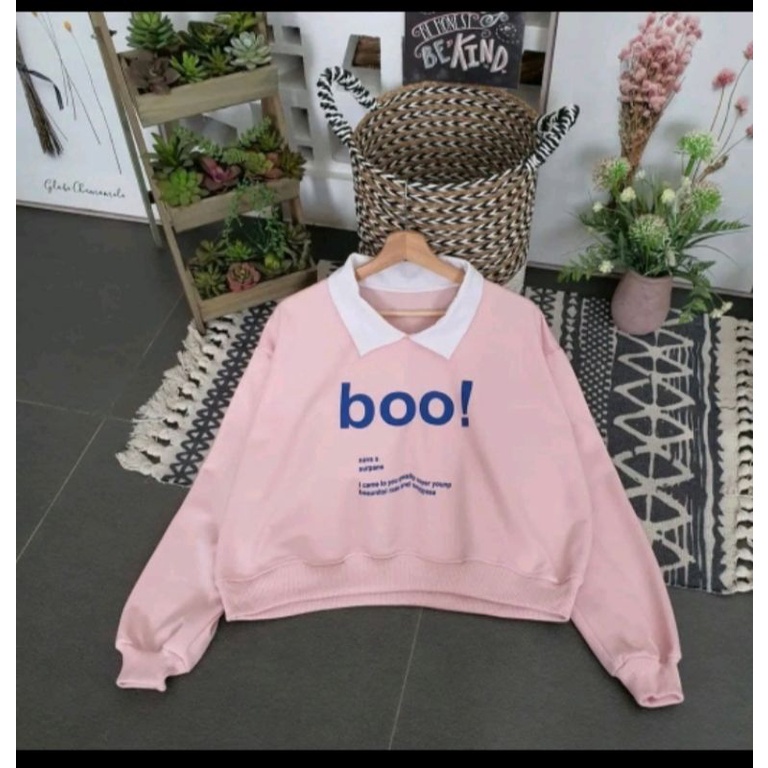 SWEATER BERKERAH BOO