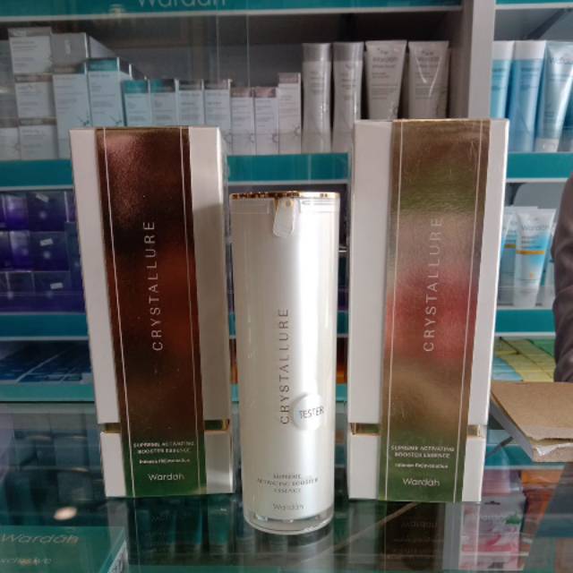 Wardah Crystallure Booster Essense