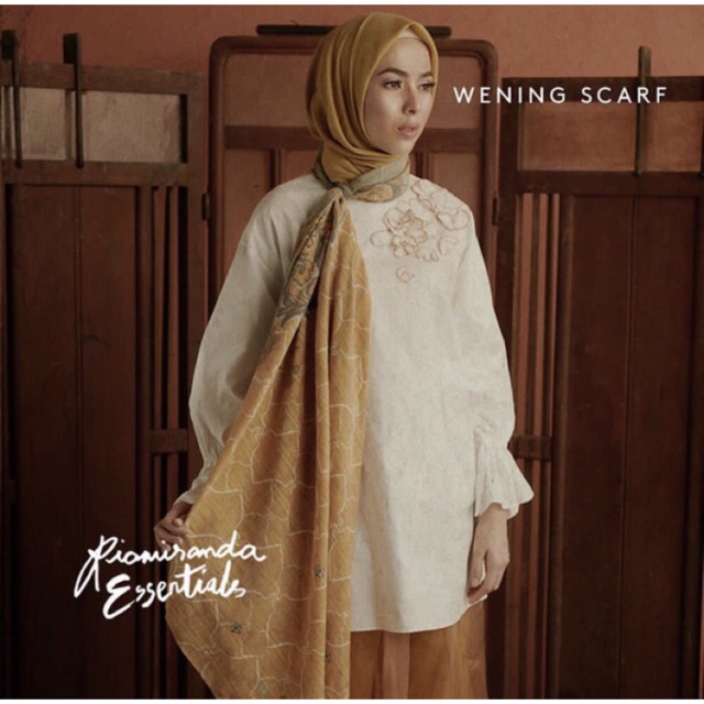 aksara scarf /wening scarf /wening gold scarf / wening nude scarf/ aksara scarf ria miranda