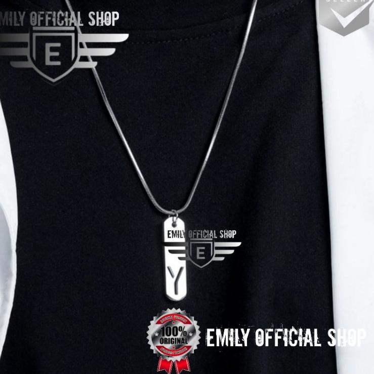 Oke Price.. Emily kalung liontin huruf a b c d e f g h i j k l m n o p q r s t u v w y z pria wanita