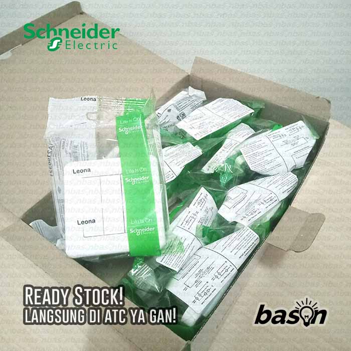 SCHNEIDER Leona 3 Gang 1 Way Switch - Saklar Triple 1 Arah - LNA2100321