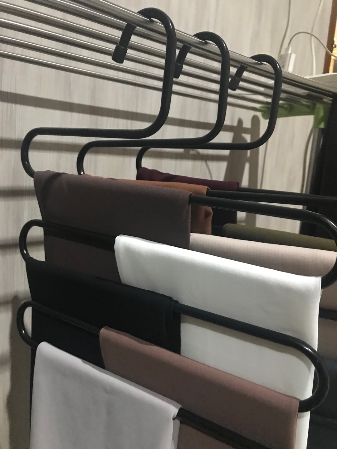 Gantungan Multifungsi Lemari Baju Penyimpanan Organizer Hanger Syal  Jilbab Dan Handuk S Multi Layer