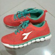 Sepatu sport/ olahraga diadora women/ wanita pink tosca 100% ori