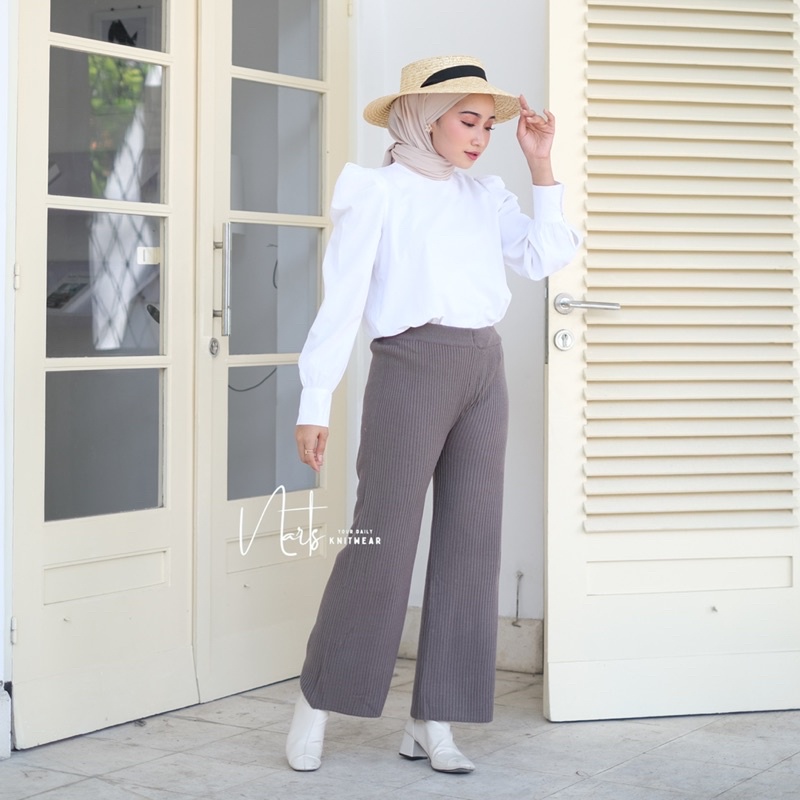 Celana Kulot Rajut