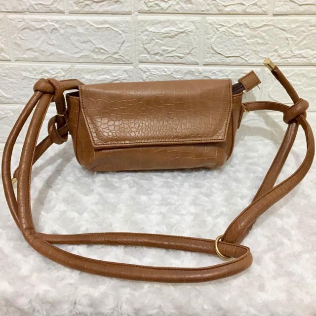 Tas Wanita Selempang Kulit Buaya Sintetis