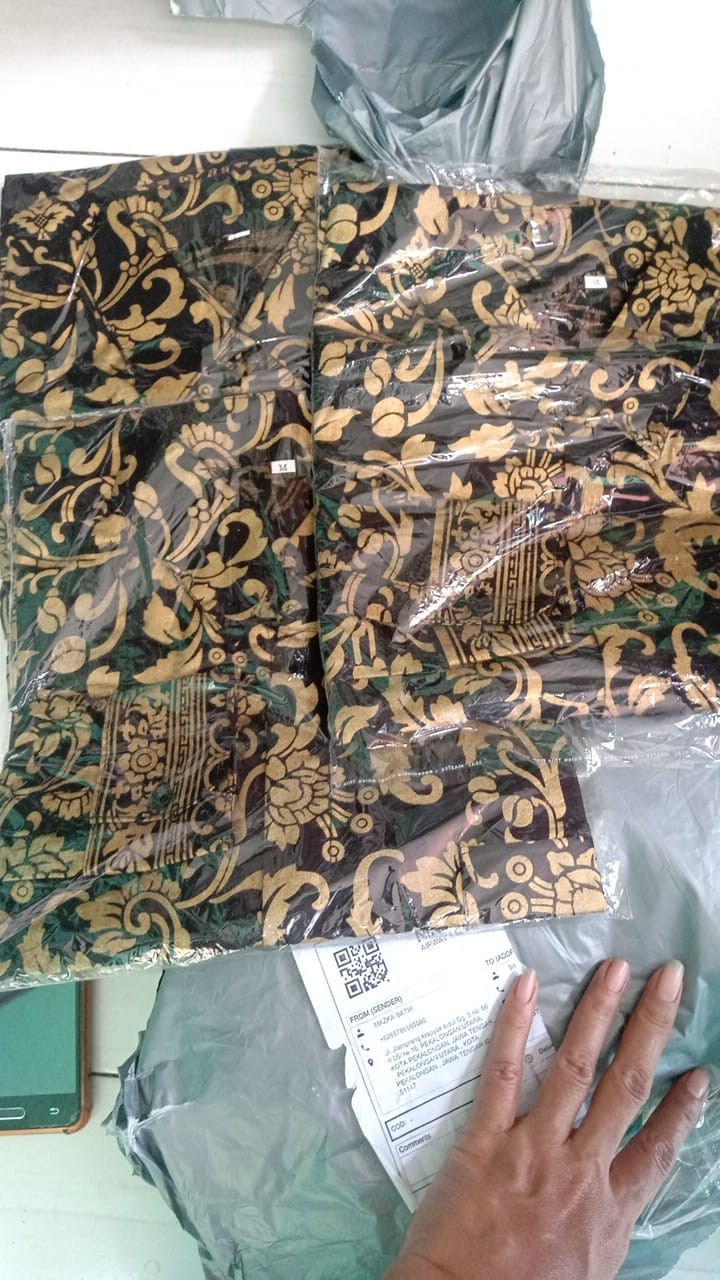 Longcardy Maxi Outer Wanita Batik Bakung