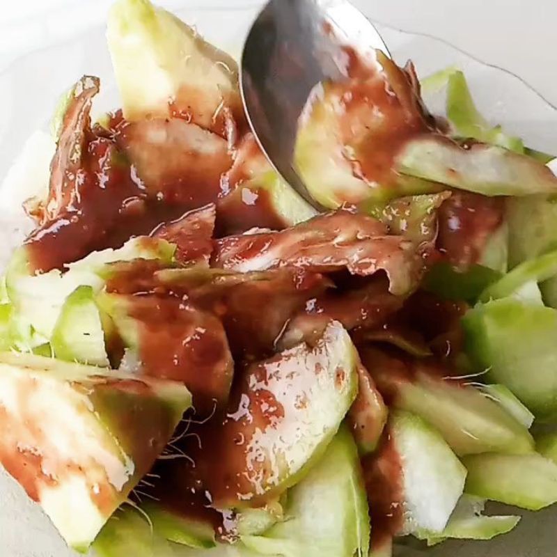 

Bumbu rujak buah khas Lombok