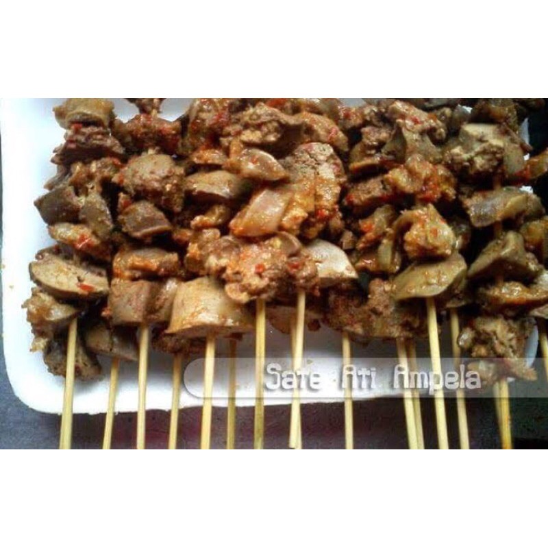 

sate ati ampela bumbu kuning siap goreng dengan dua varian sambal menta dan sambal tomat goreng kaak