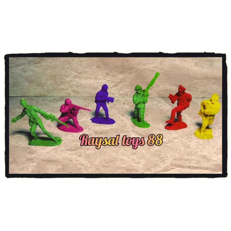 Mainan orang orangan tentara plastik isi 100 gram