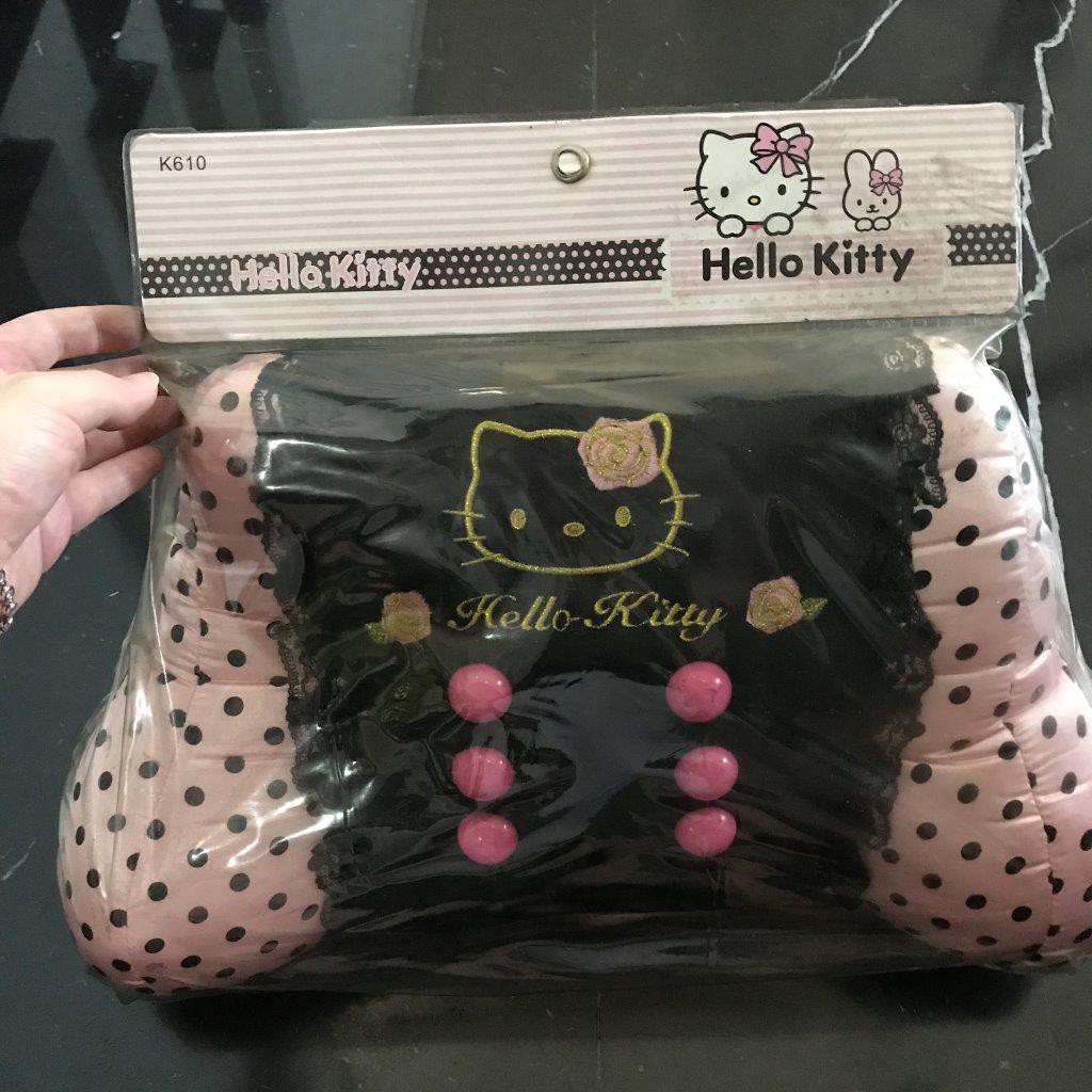 Bantal mobil hello kitty bantal hello kitty