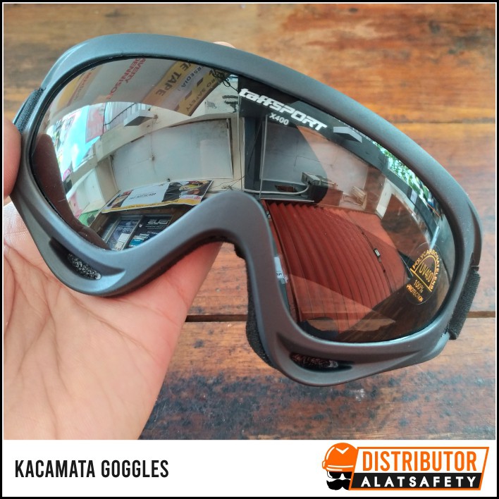 SET MASKER RESPIRATOR KACAMATA GOGGLE ANTI KIMIA GAS AIR MATA