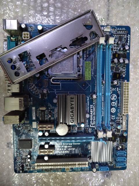 Paket mainboard lga 775 DDR3 g41 prosesor core 2 duo e8400 ram 2 GB dan fan