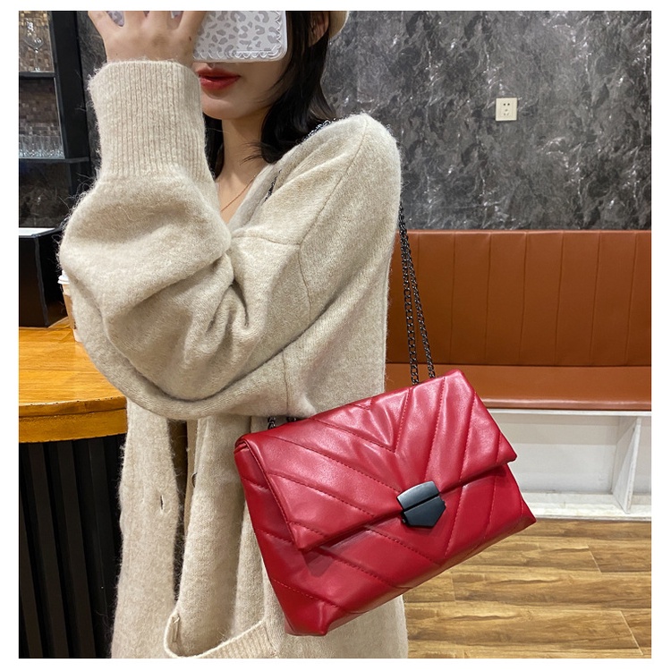 OVERFLOWS.ID Shoulder Bag Import Ala Korea Tas Bahu Wanita Tas Slempang Korea Tali Rantai