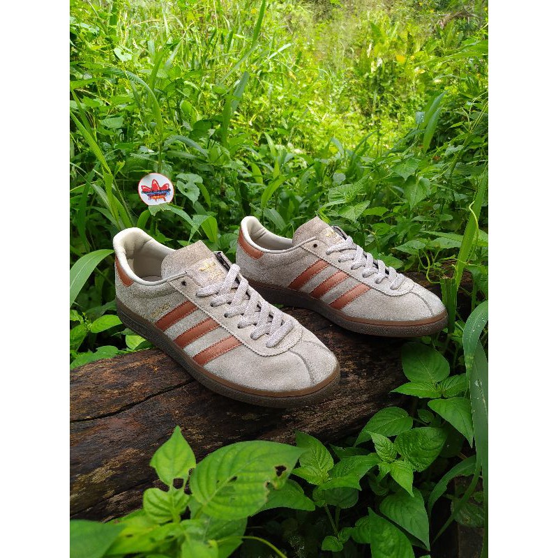 adidas munchen sesame