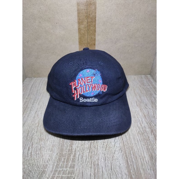 topi planet Hollywood