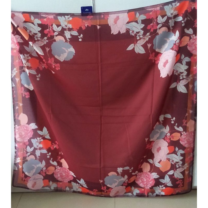 Mandjha Ivan Gunawan Fashion Scarf Motif