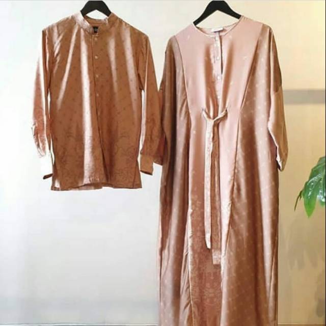 Sepaket dukaty kaftan peach dan ongkor koko L