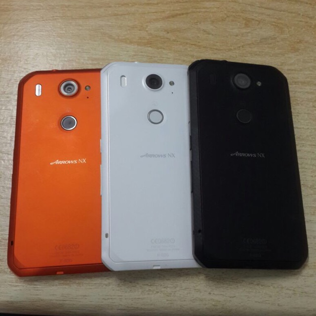 Fujitsu Arrows NX F 02G Second