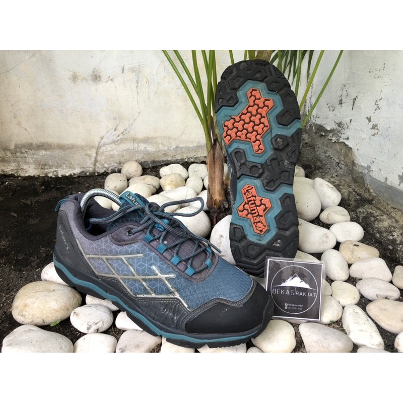 SEPATU GUNUNG LAFUMA