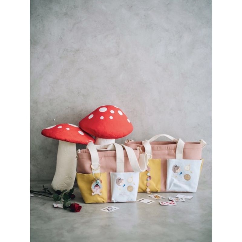Sally & Piper x The overtee Tweedledee Bag PINK Size S Diaper Bag|THE OVERTEE X SALLY N PIPER - BEEB