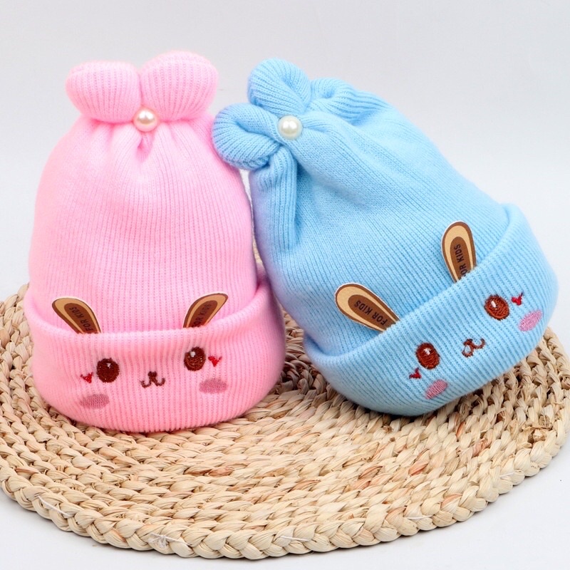 TOPI KUPLUK BAYI BAHAN RAJUT MOTIF KELINCI