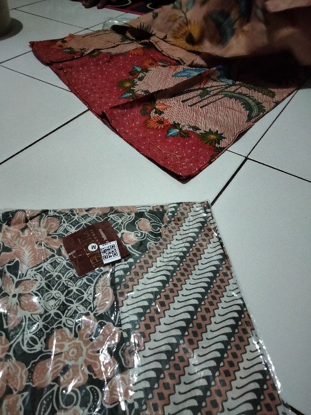 Terlaris Serut Genes Jelita Tunic Navbor Yelbor Whitbor Creambor Tunik Batik Modern Hrb030 Dolbi Dob